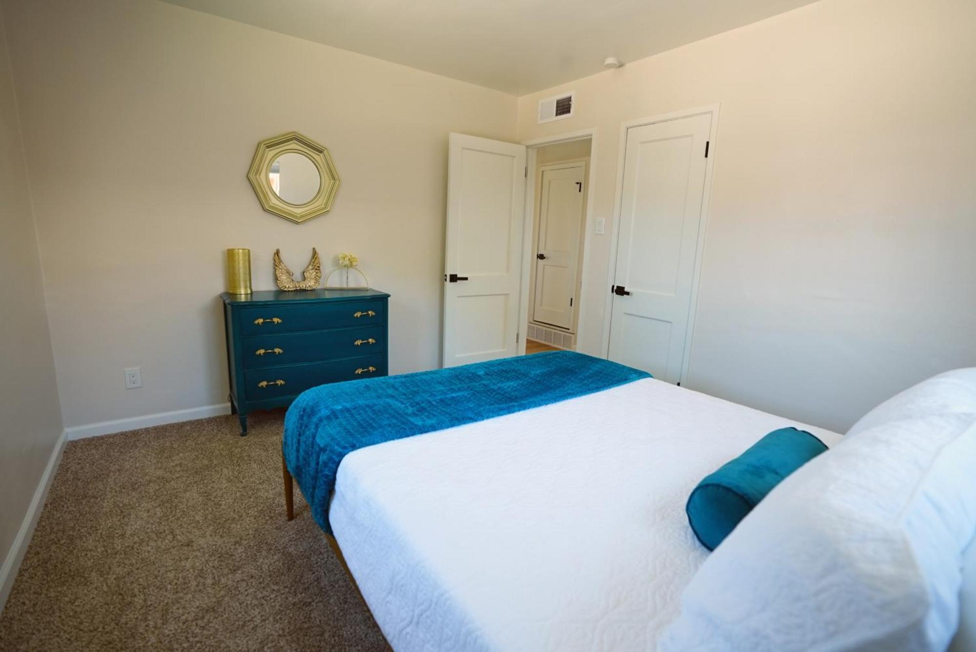 Centrally Located! Remodeled! Huge Backyard! The White House Albuquerque Luaran gambar